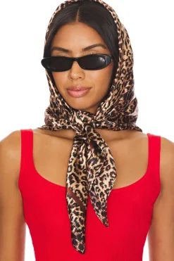 Andie Scarf