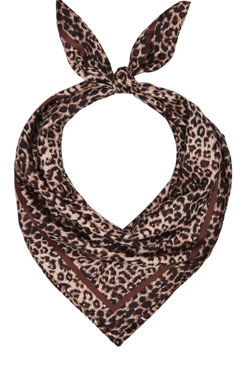 Andie Scarf