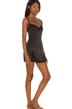 Cassandra Slip