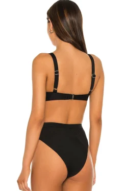 Gage Top