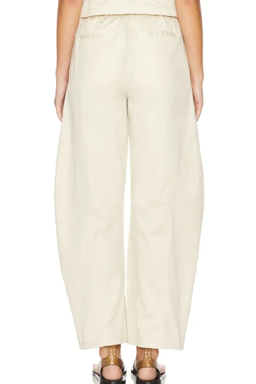 Hayley Pant