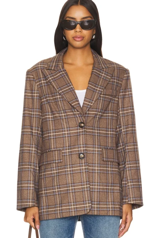 Leah Blazer