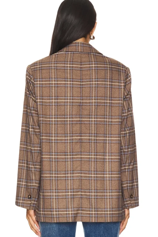 Leah Blazer