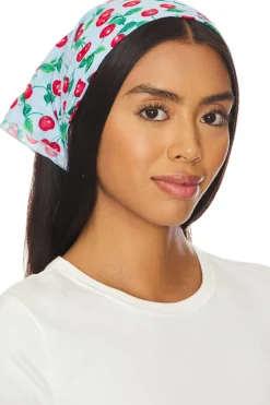Lee Scarf