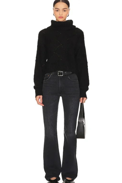 Lilah Turtleneck